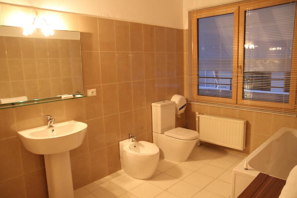 Hotel De Paris Tirana Pokoj fotografie
