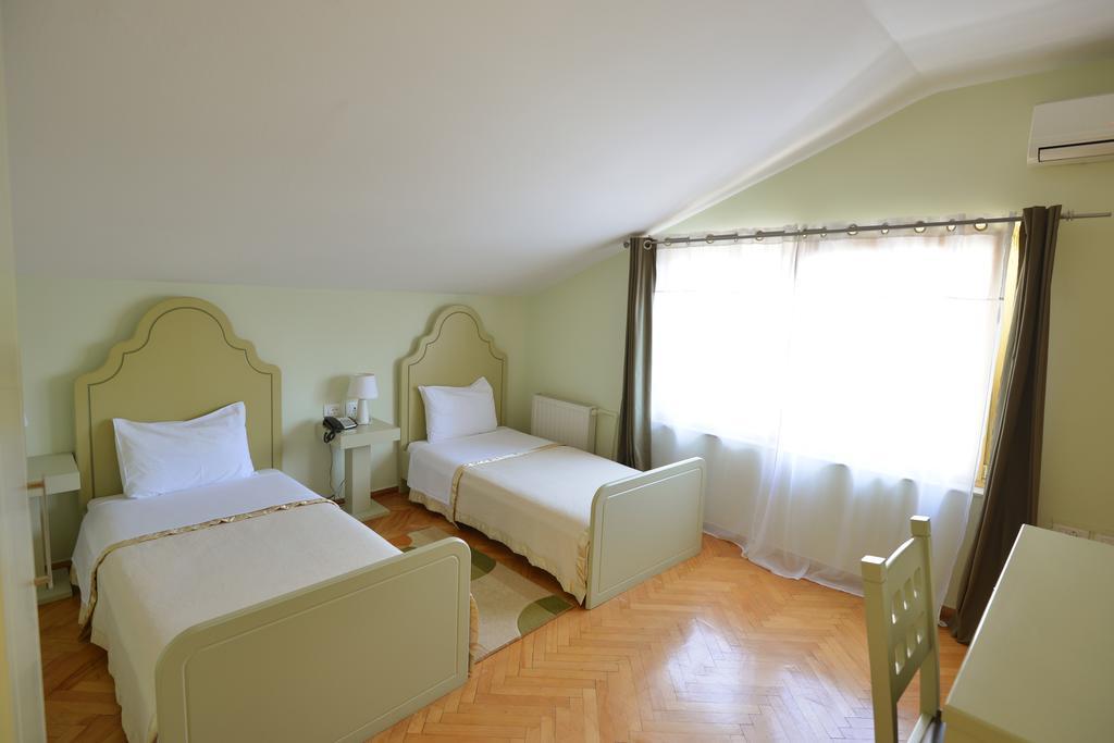 Hotel De Paris Tirana Pokoj fotografie