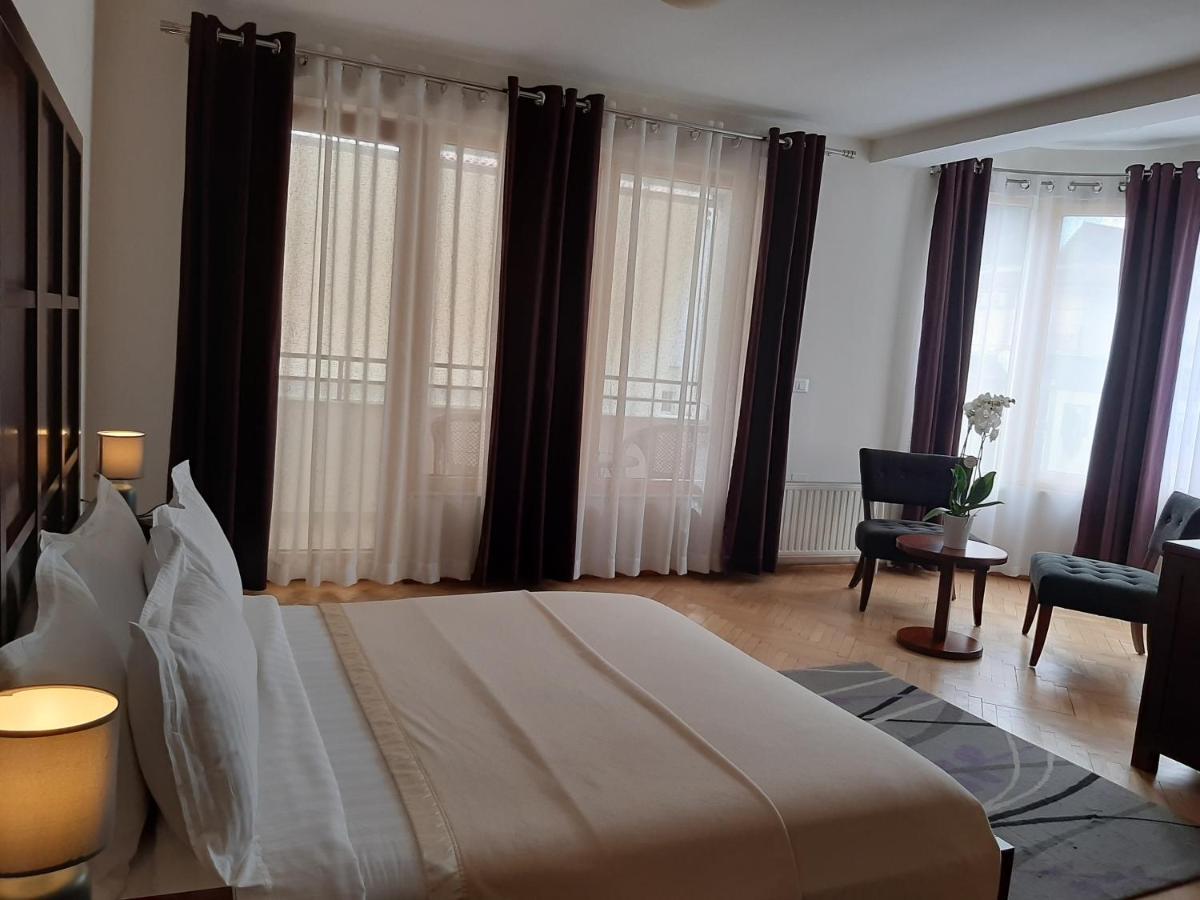Hotel De Paris Tirana Exteriér fotografie